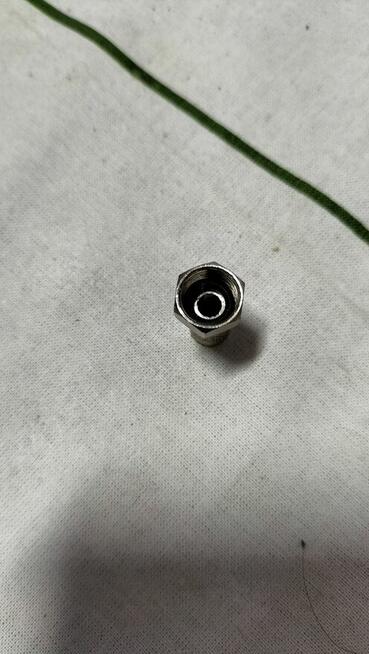 Wtyk typu F do kabla koncentrycznego 5,8 mm.6.8mm