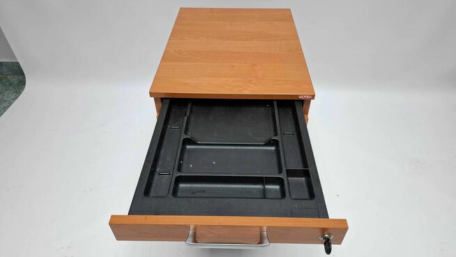 Kontener mobilny podbiurkowy Wuteh olcha - duża ilość