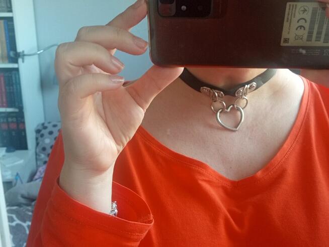 Choker z sercem ecoskóra