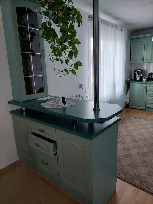 Meble kuchenne z witryną