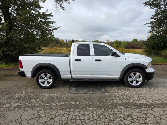 Dodge Ram 1500 Quad Cab 4x4 z 2016