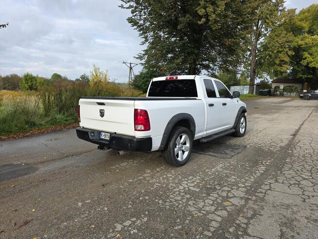 Dodge Ram 1500 Quad Cab 4x4 z 2016
