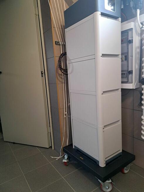 Stelaż stojak magazyn energii solar Pylontech BYD Kon-Tec