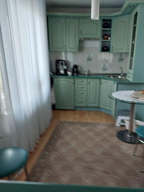 Meble kuchenne z witryną