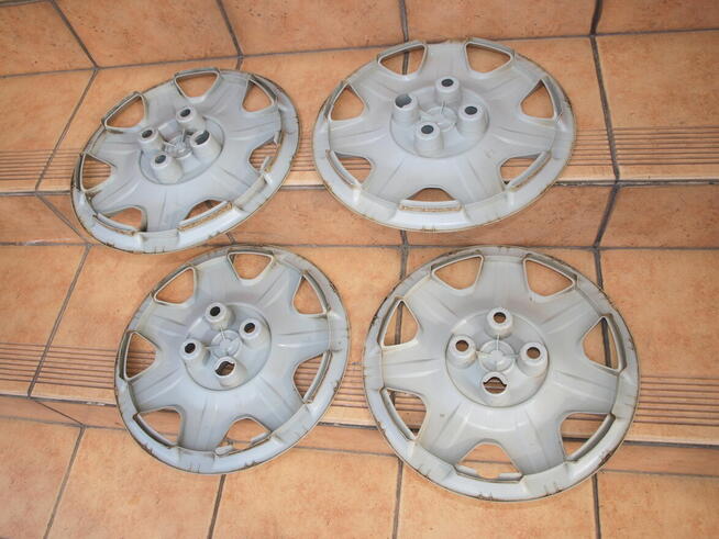 Fiat kołpaki 14 oryginalne (komplet 4 sztuki)