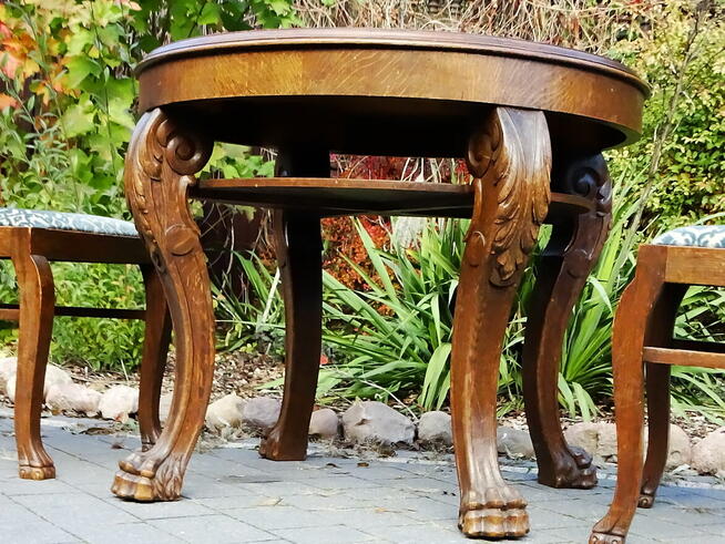 Stylowy zestaw mebli - stolik kawowy + 3 krzesła tapicerowan