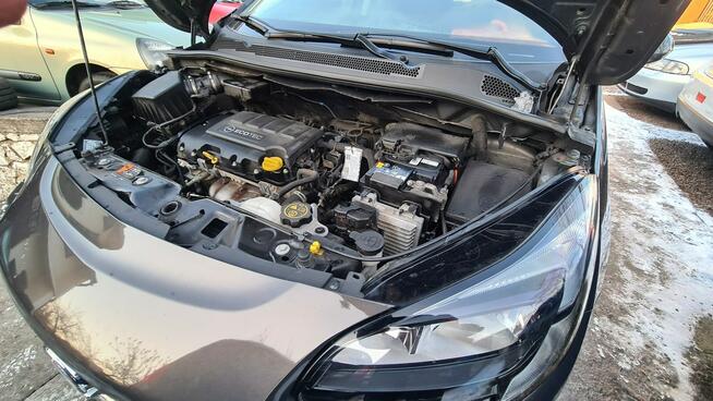 Opel Corsa Krajowy32tys.km 1.4 90KM Klimatyzacja JAK NOWA