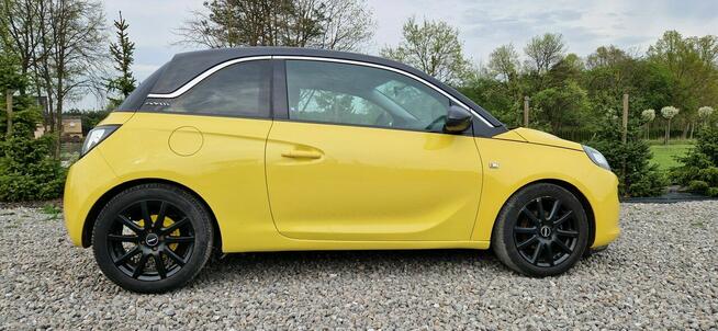 Opel Adam Black Jack