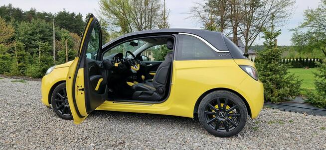 Opel Adam Black Jack