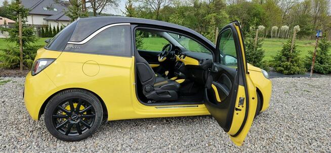 Opel Adam Black Jack