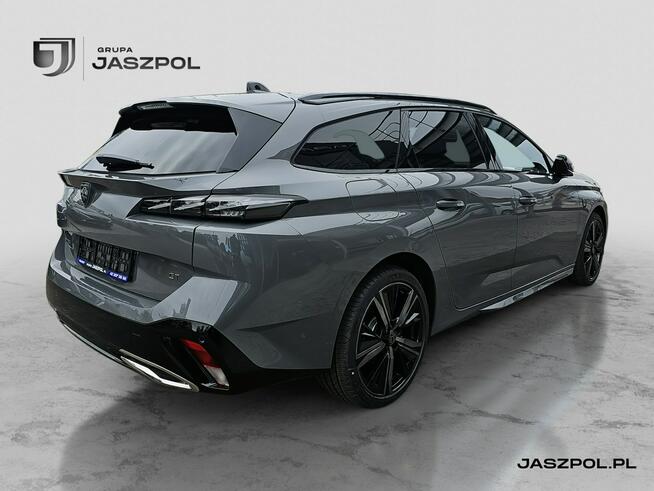 Peugeot 308 SW GT 1.5 BlueHdi 130 EAT8 rocznik 2025