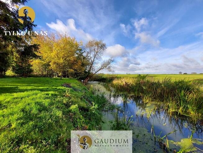 Domek nad rzeką - jak z bajki!