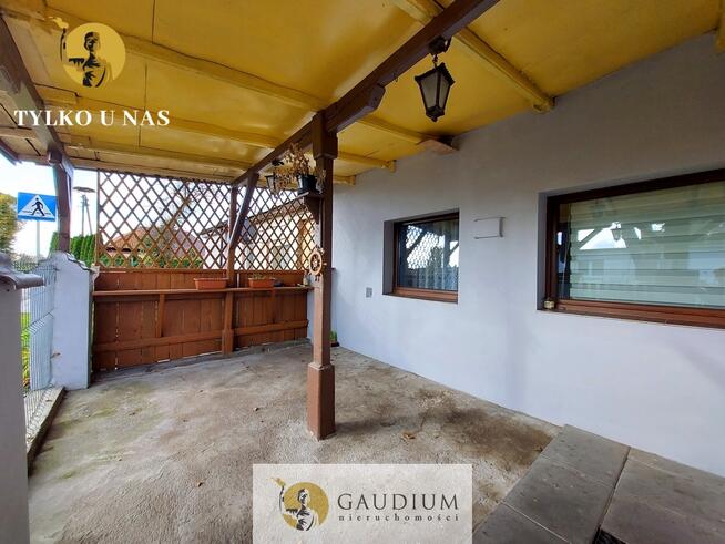 Domek nad rzeką - jak z bajki!