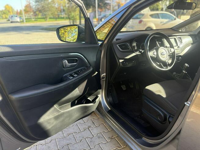 Kia Carens 7-osobowy