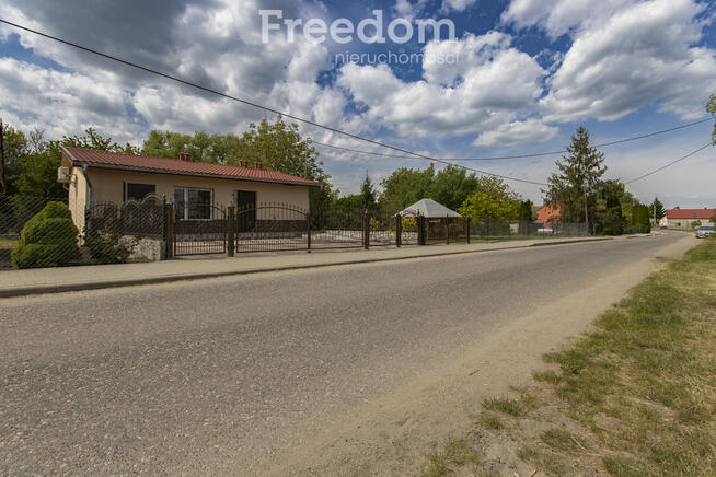 Lokal na osiedlu - idealny pod gastronomię/sklep.