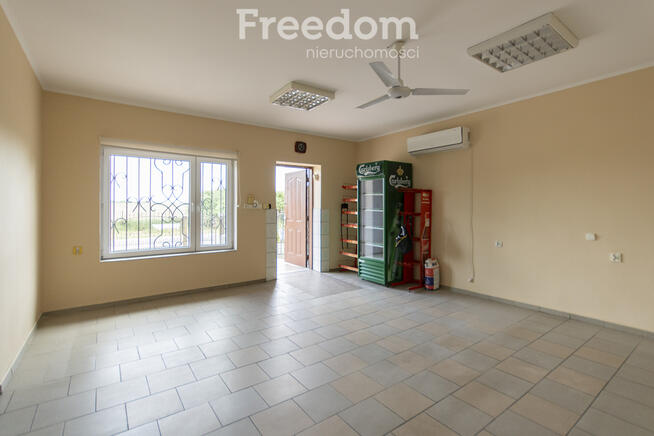 Lokal na osiedlu - idealny pod gastronomię/sklep.