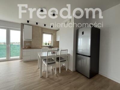 3 pokoje, dwa miejsca parkingowe-Osiedle Parkowe