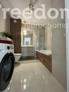 3 pokoje, dwa miejsca parkingowe-Osiedle Parkowe