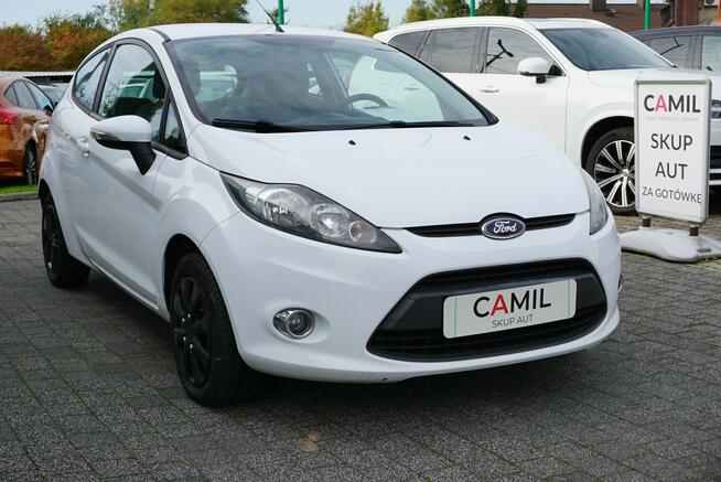 Ford Fiesta zarejestrowany, ubezpieczony