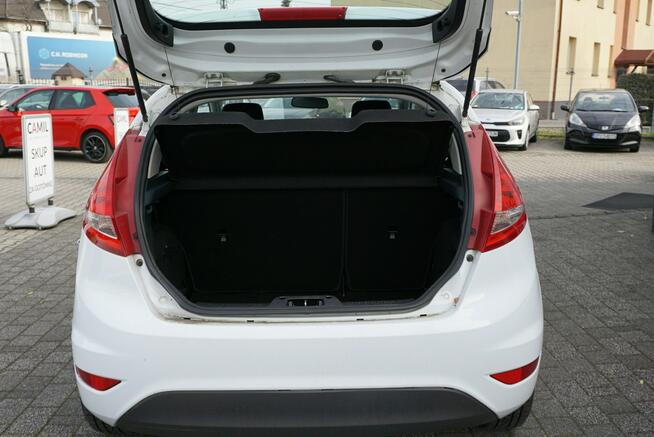 Ford Fiesta zarejestrowany, ubezpieczony