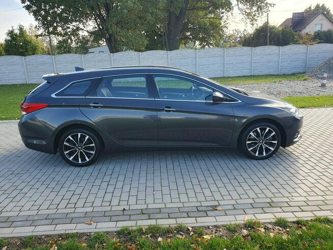 Hyundai i40 1.7crdi 140KM Automat Bixenon Ledy Navi Kamera Alu17 Raty Zamiana