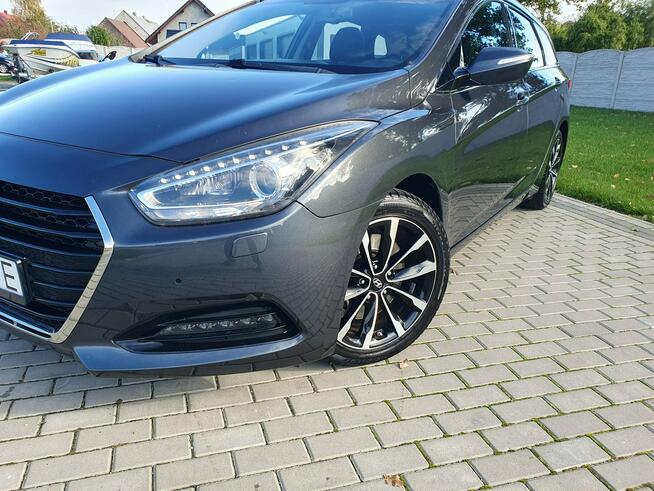 Hyundai i40 1.7crdi 140KM Automat Bixenon Ledy Navi Kamera Alu17 Raty Zamiana