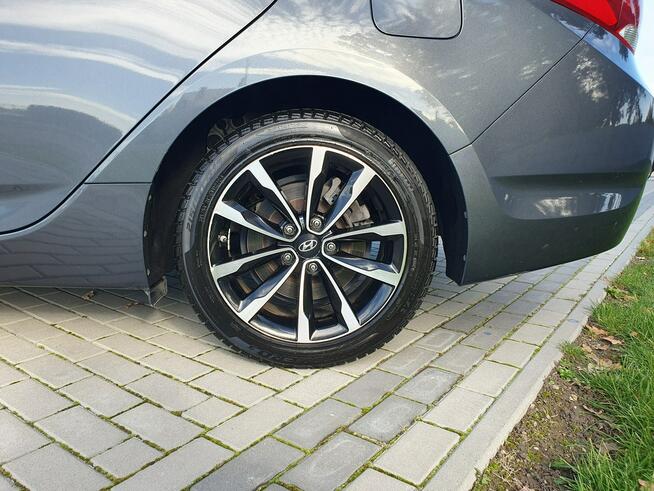 Hyundai i40 1.7crdi 140KM Automat Bixenon Ledy Navi Kamera Alu17 Raty Zamiana