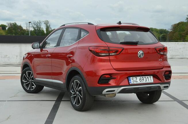 MG ZS