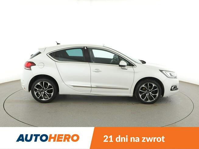 DS Automobiles DS 4 6 park-distance-control | front Czujniki parkowania