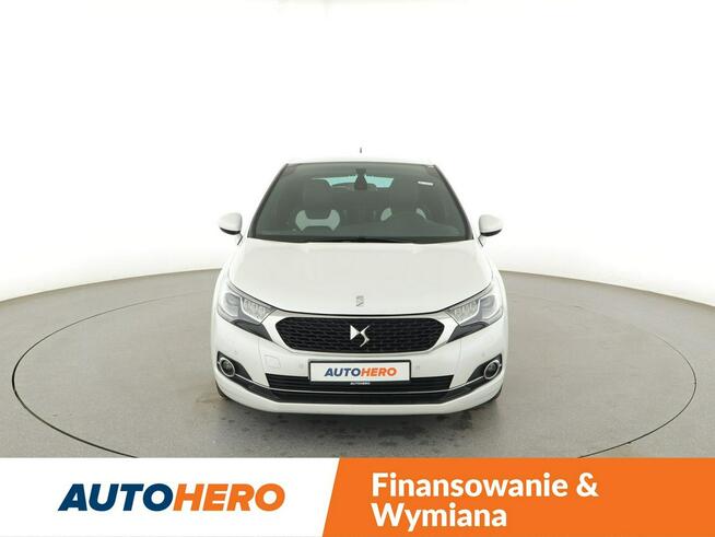 DS Automobiles DS 4 6 park-distance-control | front Czujniki parkowania