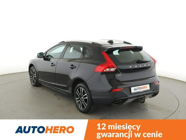 Volvo V40 Cross Country 2.0d Automat Cross Country Navi Tempomat Grzane Fotele TFT LED Kamera