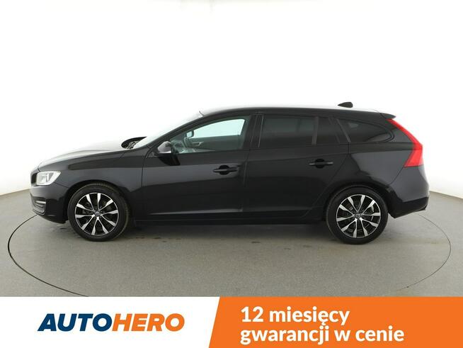 Volvo V60 2.0D Dynamic Edition Klima Nawigacja Tempomat Skóra ParkAssist TFT LED