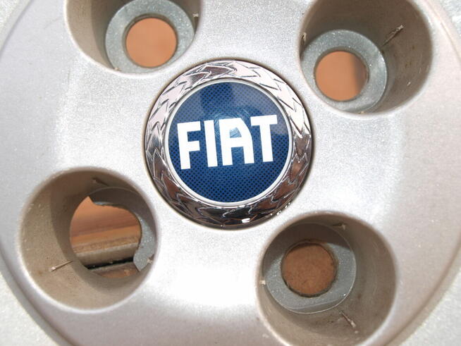 Fiat kołpaki 14 oryginalne (komplet 4 sztuki)