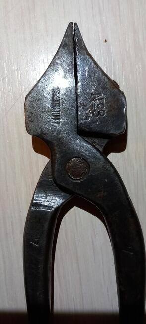Antyczne szczypce kaletnicze szewskie