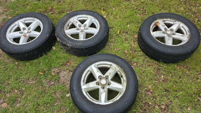 Oryginalne Felgi alufelgi koła Jeep 235/65/17 4 szt.