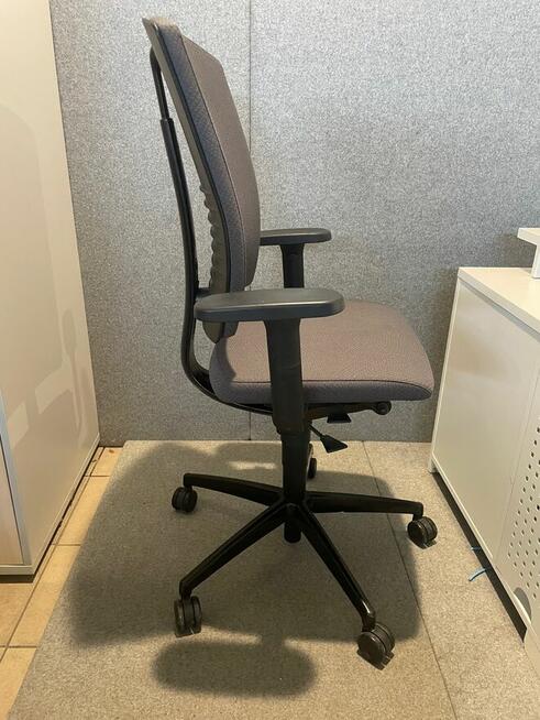 Fotel obrotowy SITAG