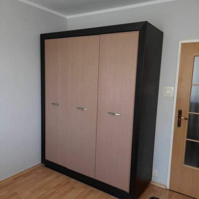 Sprzedam 3-pokojowe / Osiedle Niepodległości