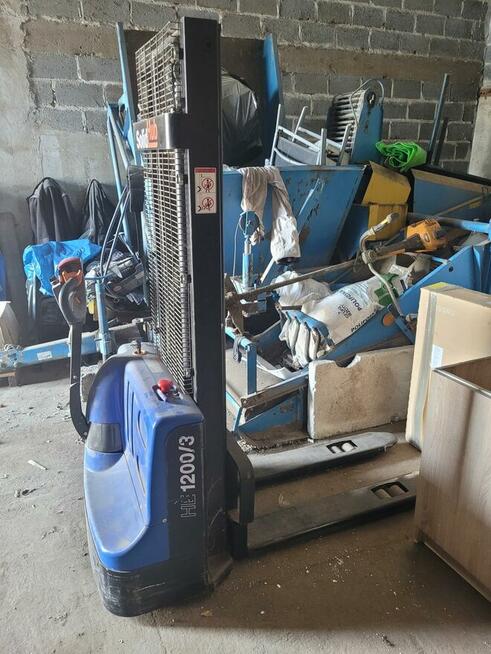 Syndyk sprzeda wózek widłowy podnośnikowy elektryczny HE 120