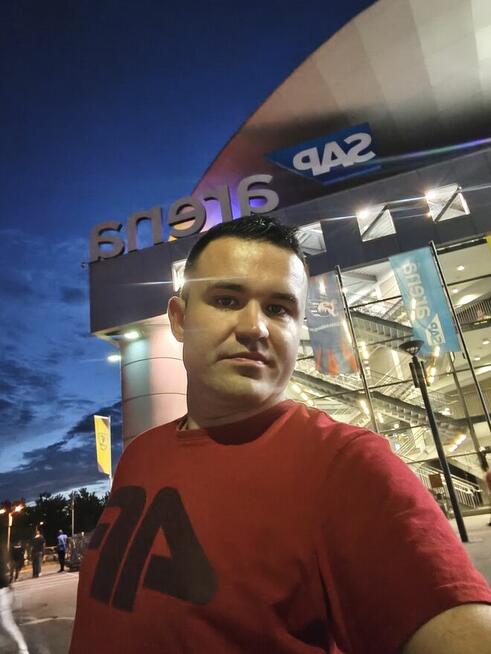 Chciałbym kogoś poznać