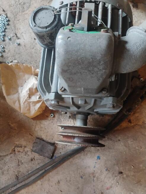Silnik elektryczny 3 kw z kołem pasowym