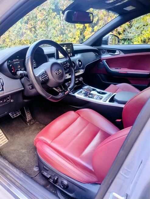 Sprzedam KIA STINGER 3.3T 370kM najwyższa wersja GT2 z 2020