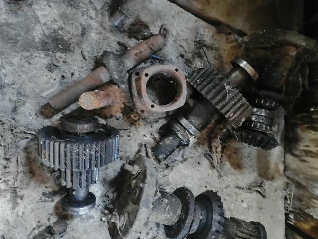 Rozsiewacz RCW-3 części