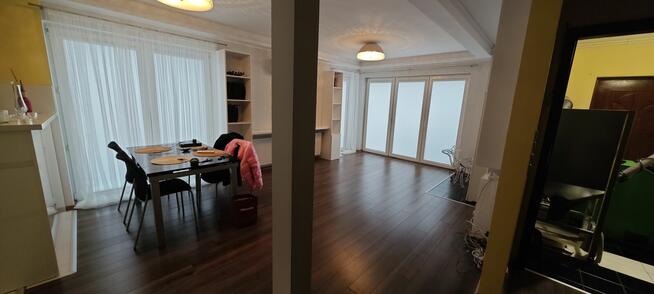 Wynajmę dom jednorodzinny z garazewem