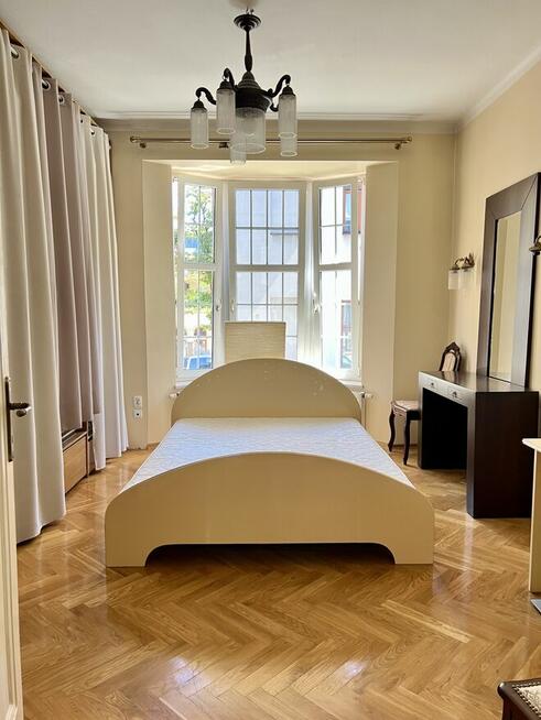 Stylowe 4-pokojowe mieszkanie w centrum Bielska-Białej 118m2