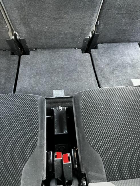 Profesjonalne czyszczenie mebli i tapicerki samochodowej