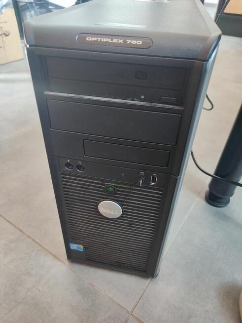 Syndyk sprzeda Głośniki, komputer itp.