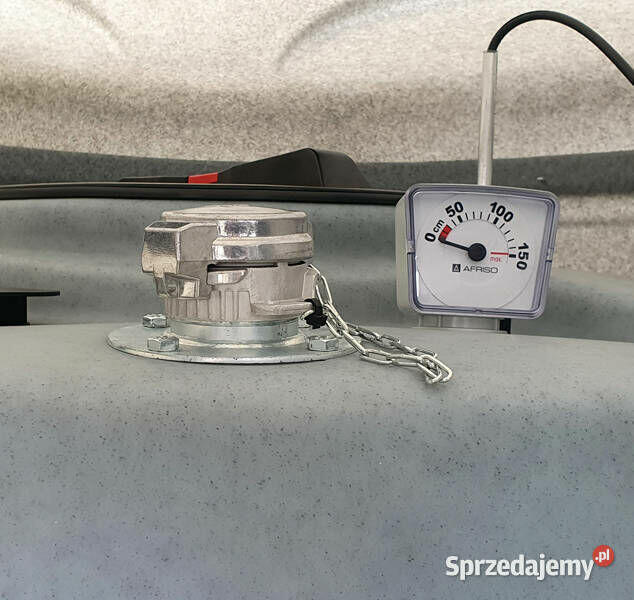 ZBIORNIK DWUPŁASZCZOWY NA ON 2500L Duża szafa FILTRACJA