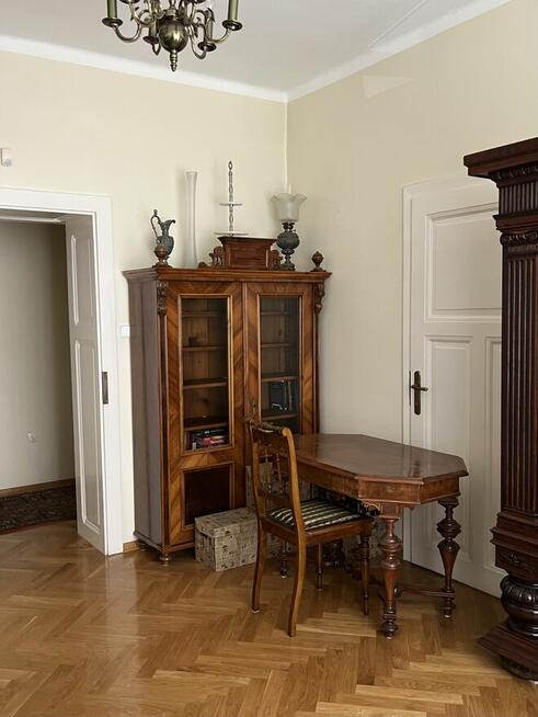 Stylowe 4-pokojowe mieszkanie w centrum Bielska-Białej 118m2