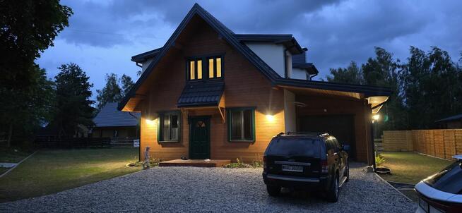 Dom szkieletowy z tynkiem glinianym – 200 m od jeziora Serwy