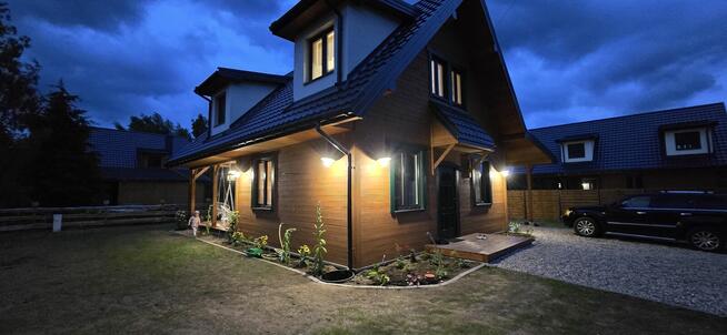 Dom szkieletowy z tynkiem glinianym – 200 m od jeziora Serwy